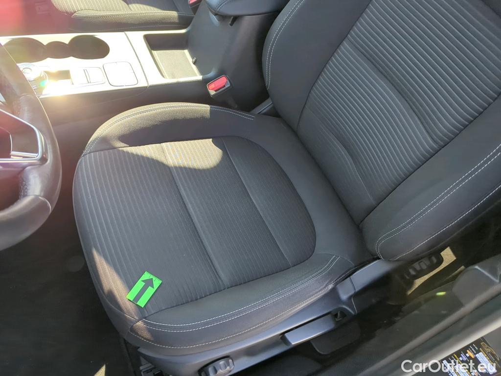  Ford  Kuga 2.0 EcoBlue 190CP Titanium A8 AWD #31
