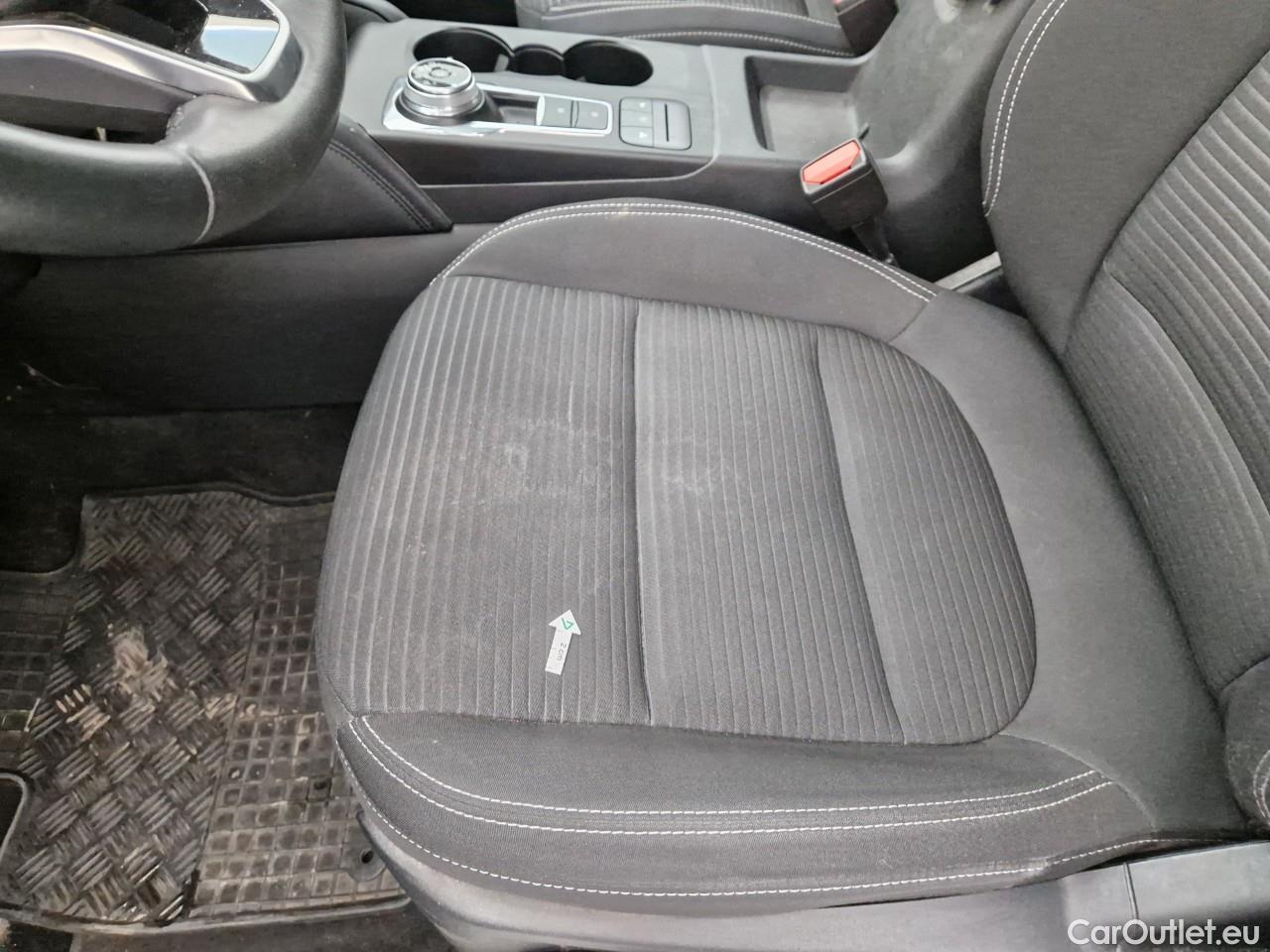  Ford  Kuga 1.5 EcoBlue 120CP Titanium A8 #53