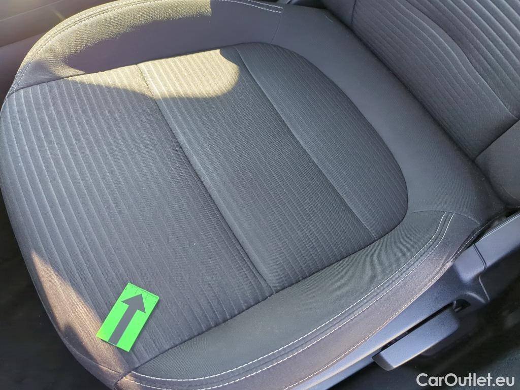  Ford  Kuga 2.0 EcoBlue 190CP Titanium A8 AWD #32