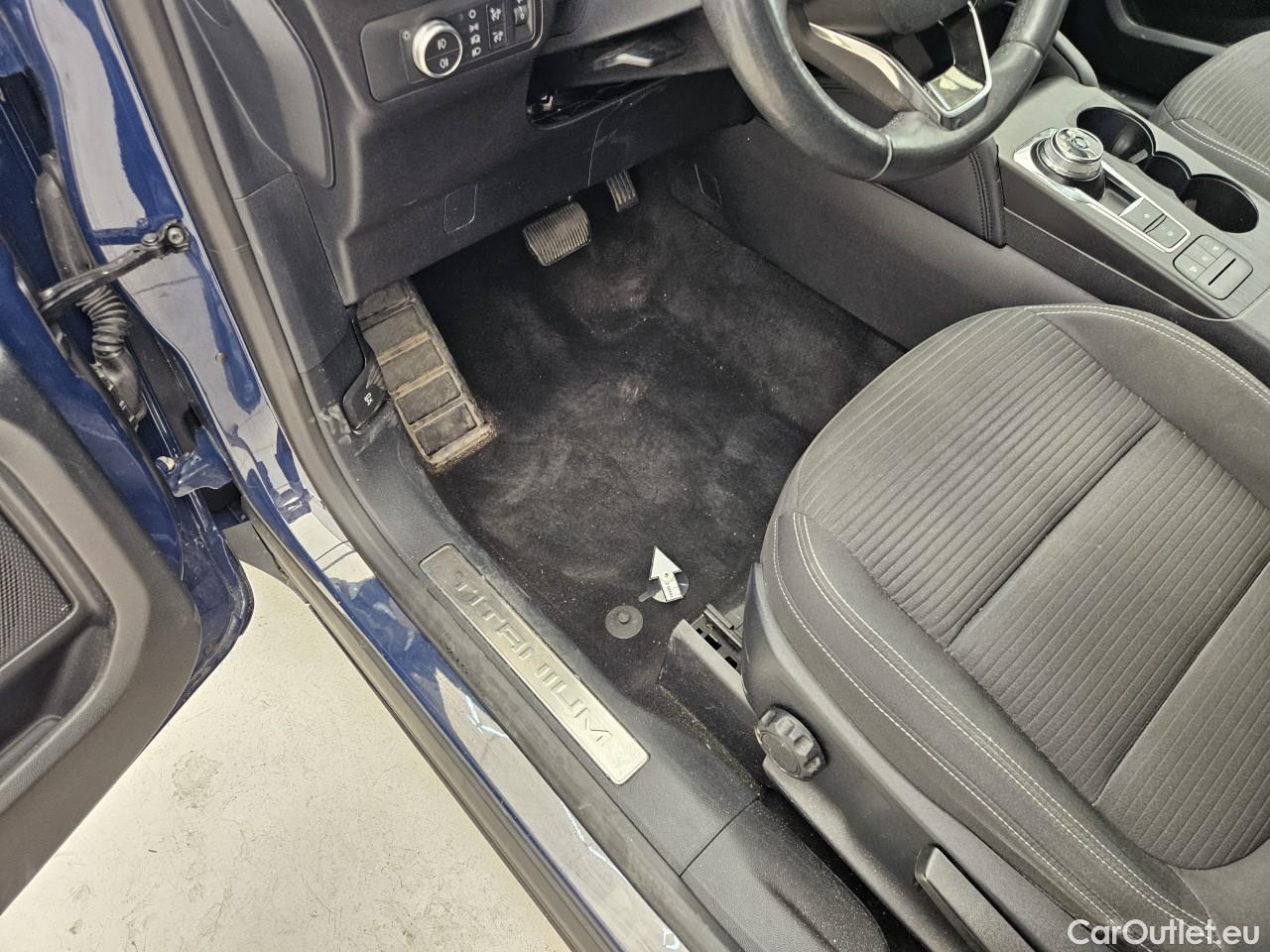  Ford  Kuga 2.0 EcoBlue 190CP Titanium A8 AWD #42