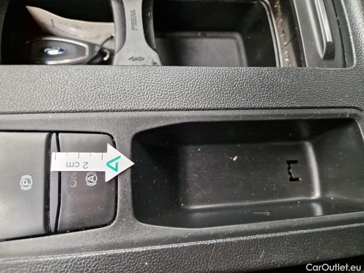  Ford  Focus 1.5 EcoBlue 120CP Titanium #37