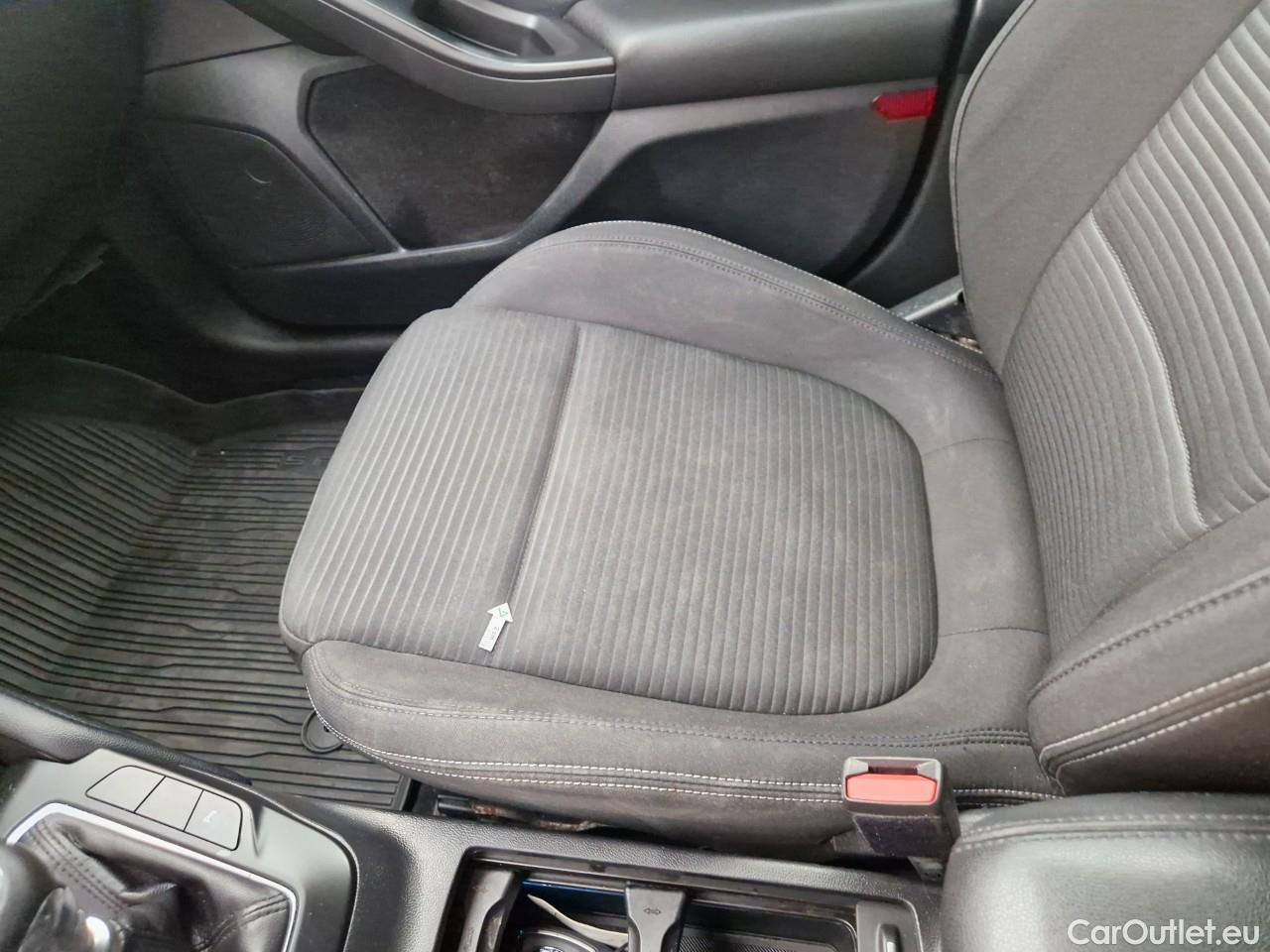  Ford  Focus 1.5 EcoBlue 120CP Titanium #36
