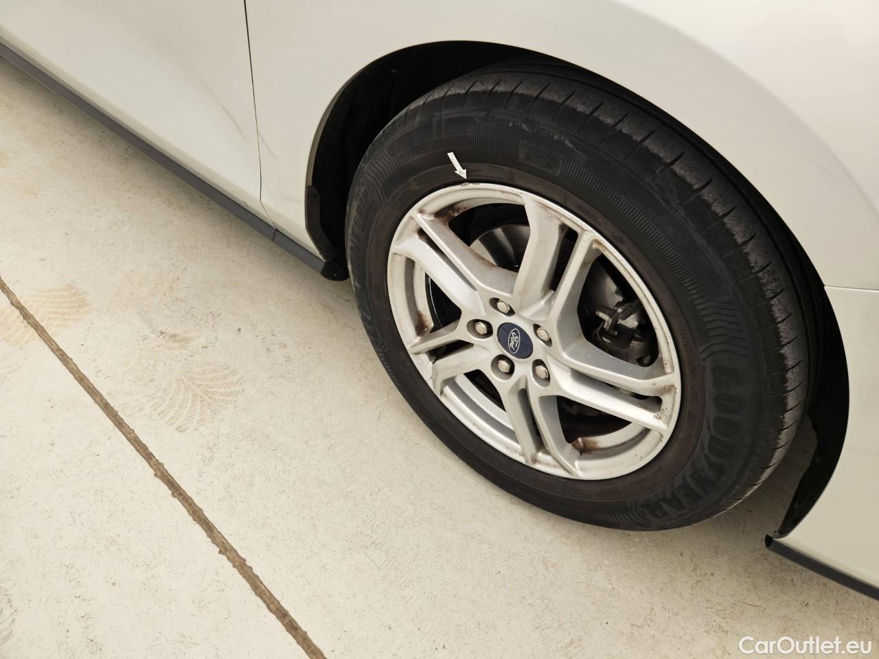  Ford  Focus 1.0 EcoBoost 125CP Trend Connected #17