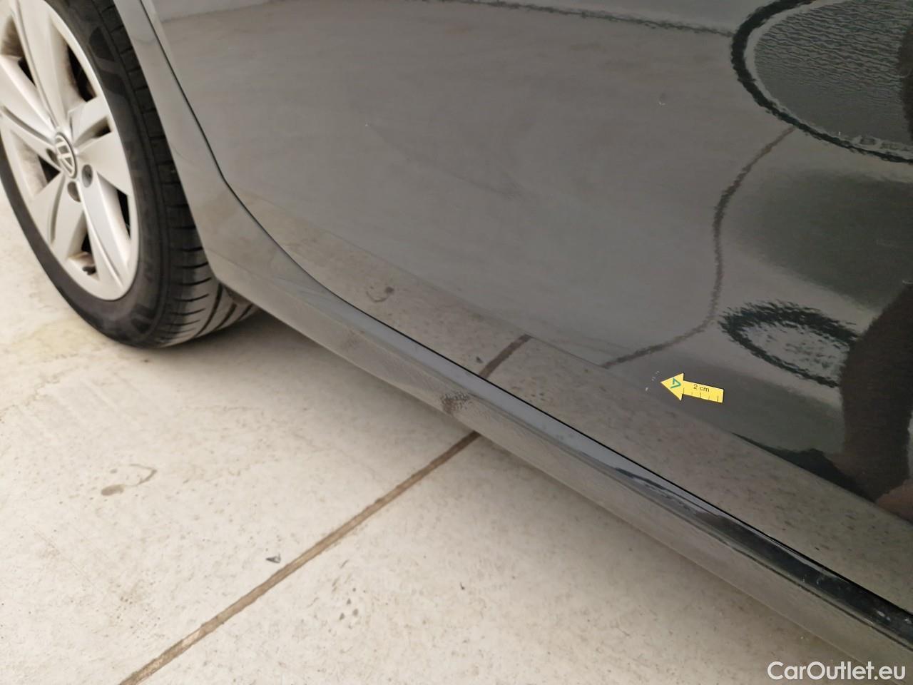  Volkswagen  Golf  2.0 TDI 116HP DSG Life Variant #22