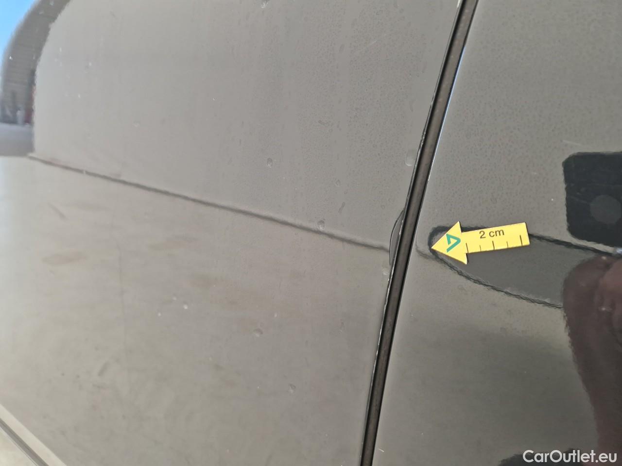  Volkswagen  Golf  2.0 TDI 116HP DSG Life Variant #1