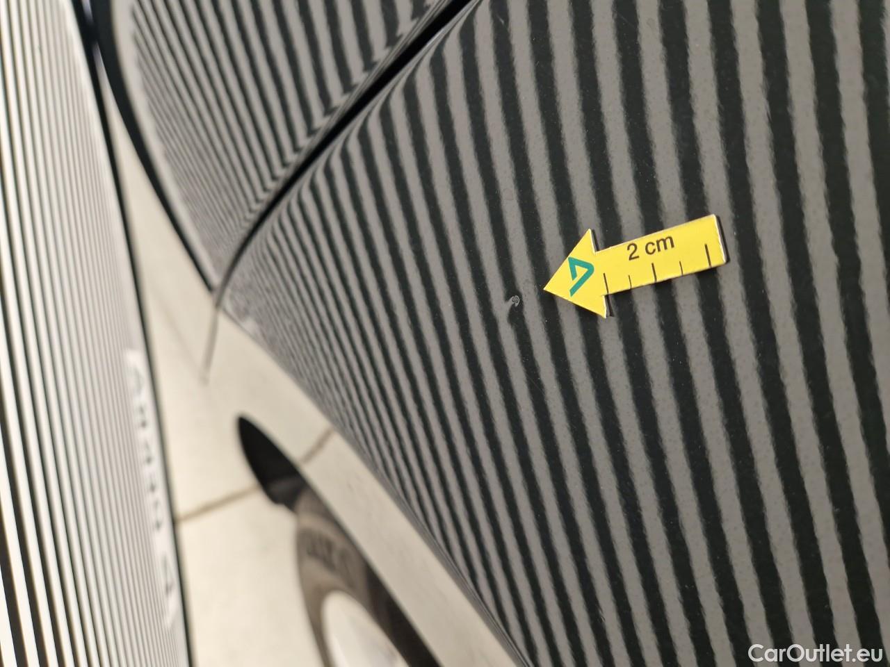  Volkswagen  Golf  2.0 TDI 116HP DSG Life Variant #16