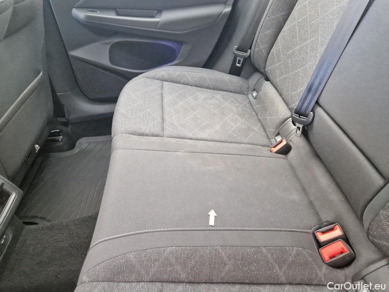  Volkswagen  Golf  2.0 TDI 116HP DSG Life Variant #37