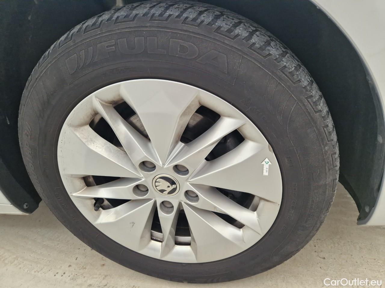  Skoda  Octavia 2.0 TDI 115CP Ambition #9
