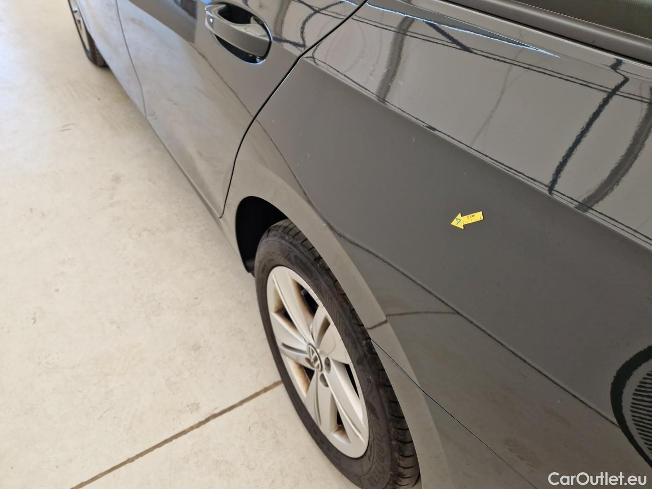  Volkswagen  Golf  2.0 TDI 116HP DSG Life Variant #17