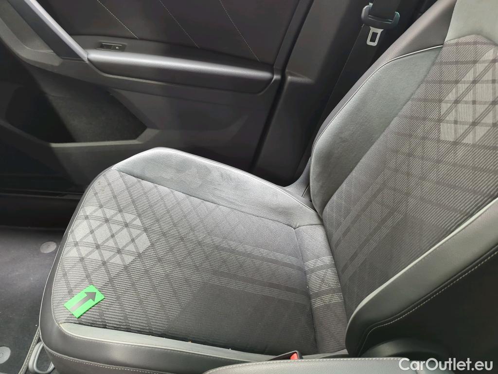  Volkswagen  Tiguan R-Line 2,0 TDI DSG 4Mot #31