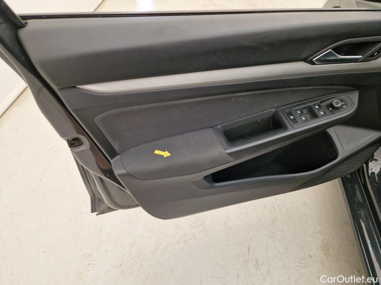  Volkswagen  Golf  2.0 TDI 116HP DSG Life Variant #26