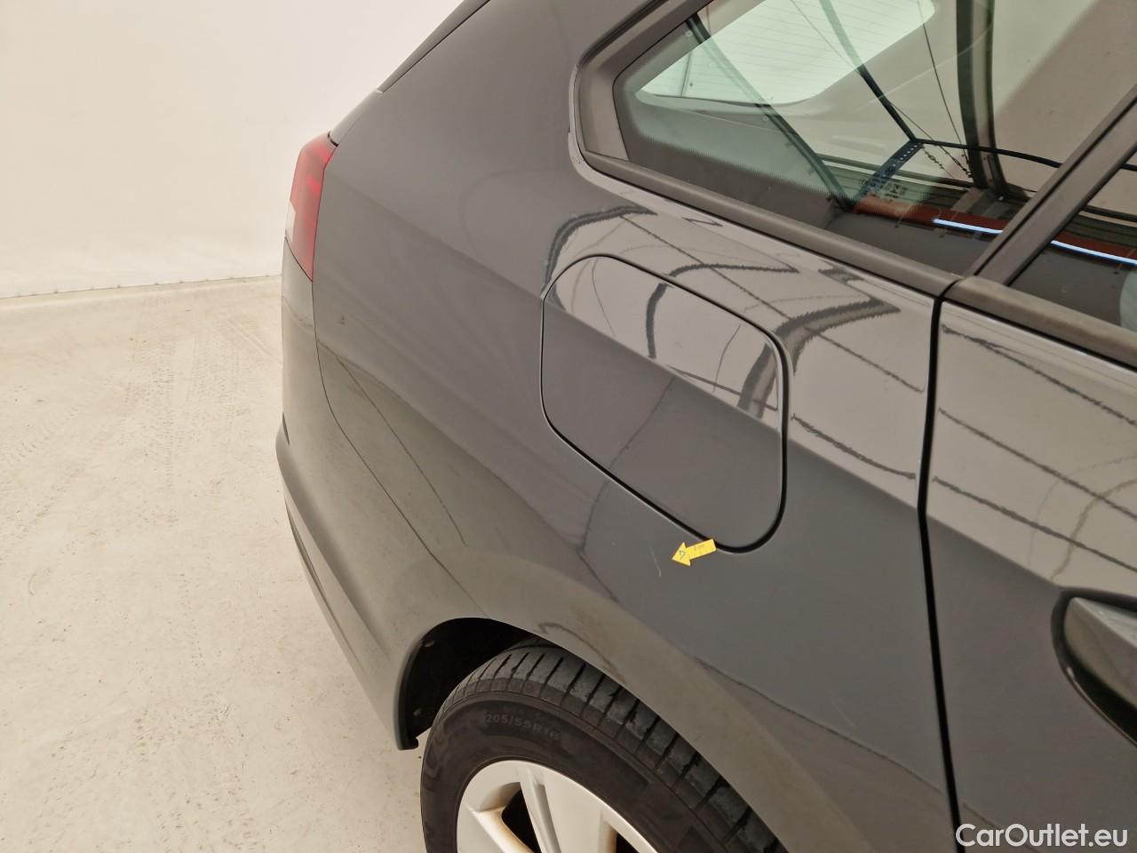  Volkswagen  Golf  2.0 TDI 116HP DSG Life Variant #31