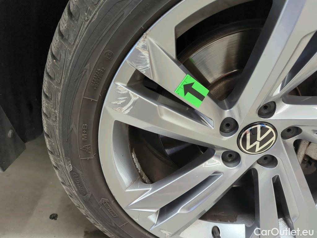  Volkswagen  Tiguan R-Line 2,0 TDI DSG 4Mot #16