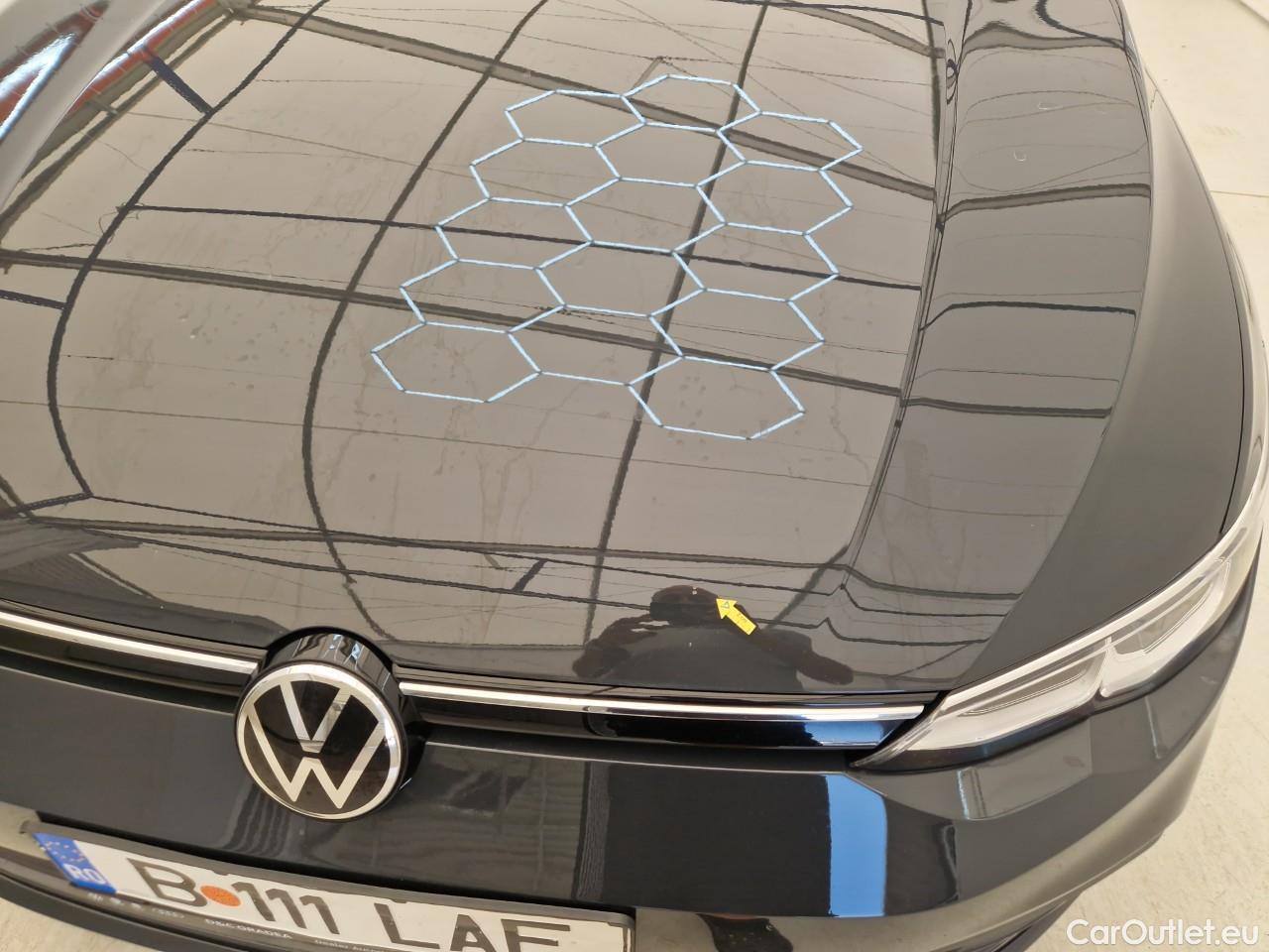 Volkswagen  Golf  2.0 TDI 116HP DSG Life Variant #4
