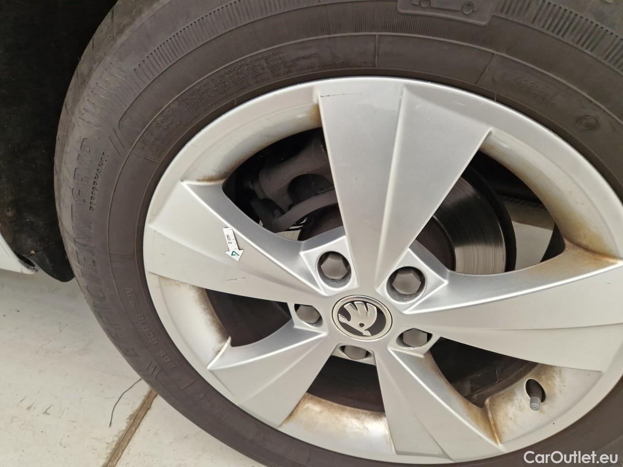  Skoda  Octavia 1.5 TSI 150CP Ambition #56