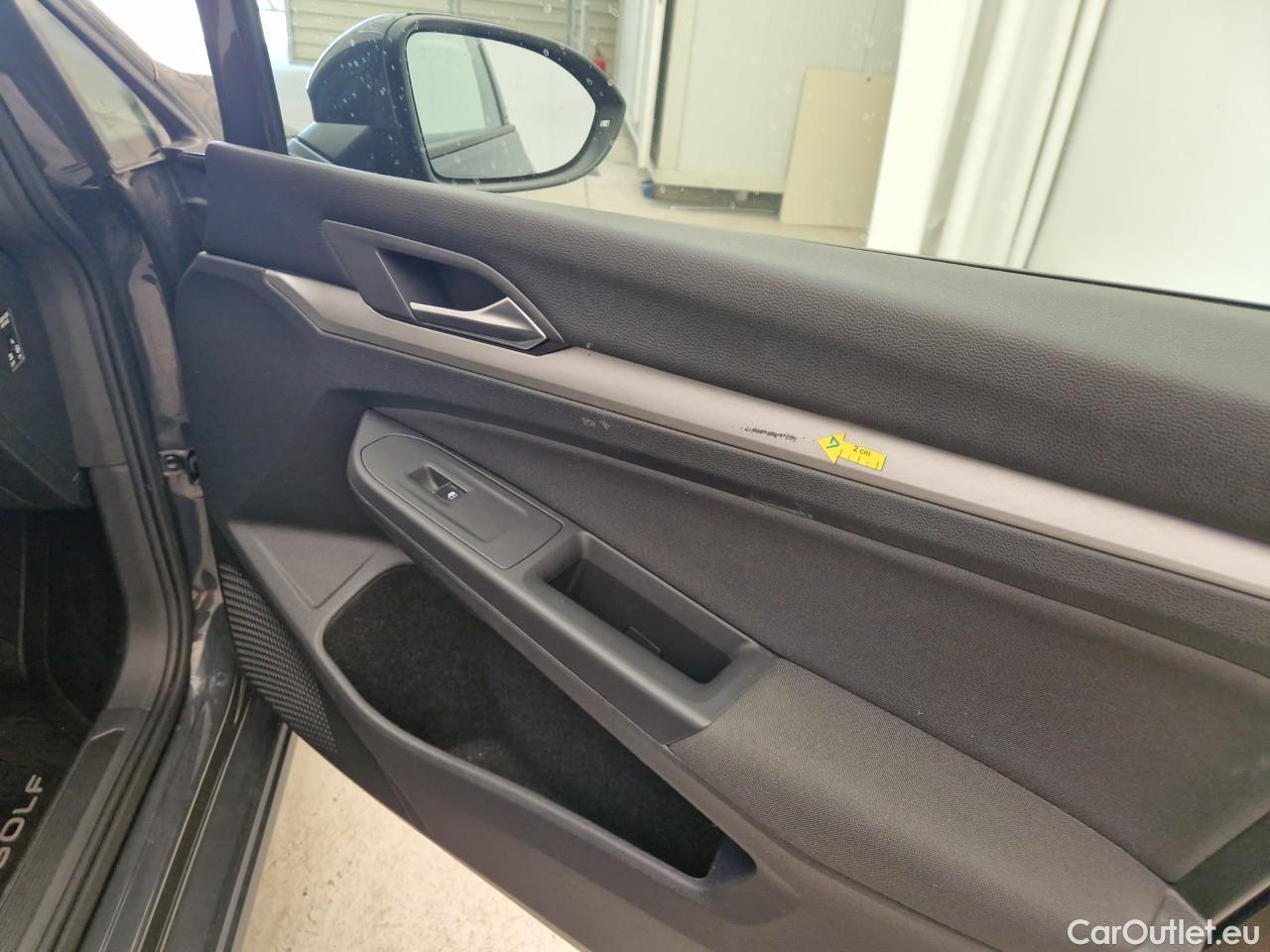  Volkswagen  Golf  2.0 TDI 116HP DSG Life Variant #41