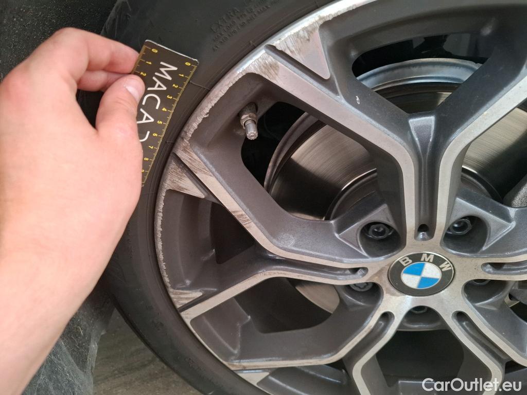  Bmw  X1 Série  sDrive 18 i xLine 1.5 135CV E6d #14