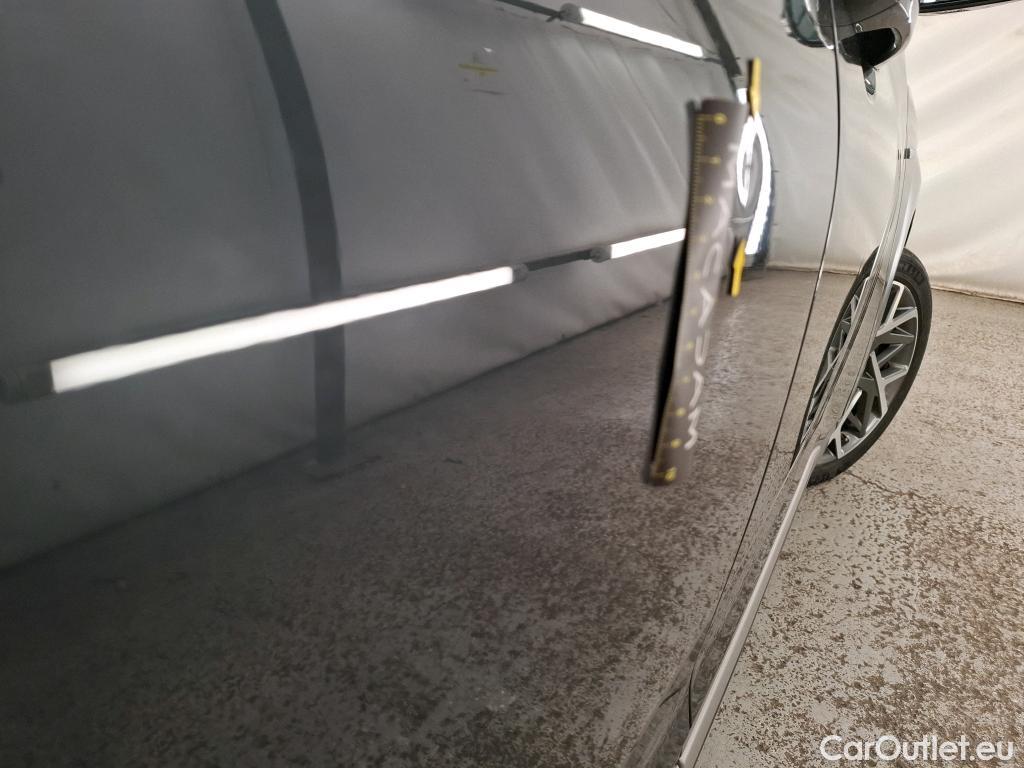  Hyundai  Konna HYUNDAI Kona / 2017 / 5P / SUV 1.6 GDi Hybrid DCT-6 Creative #10