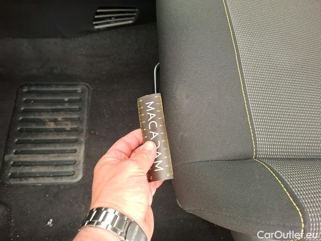  Citroen  C3  Max 1.2 PureTech 80CV BVM5 6E #3