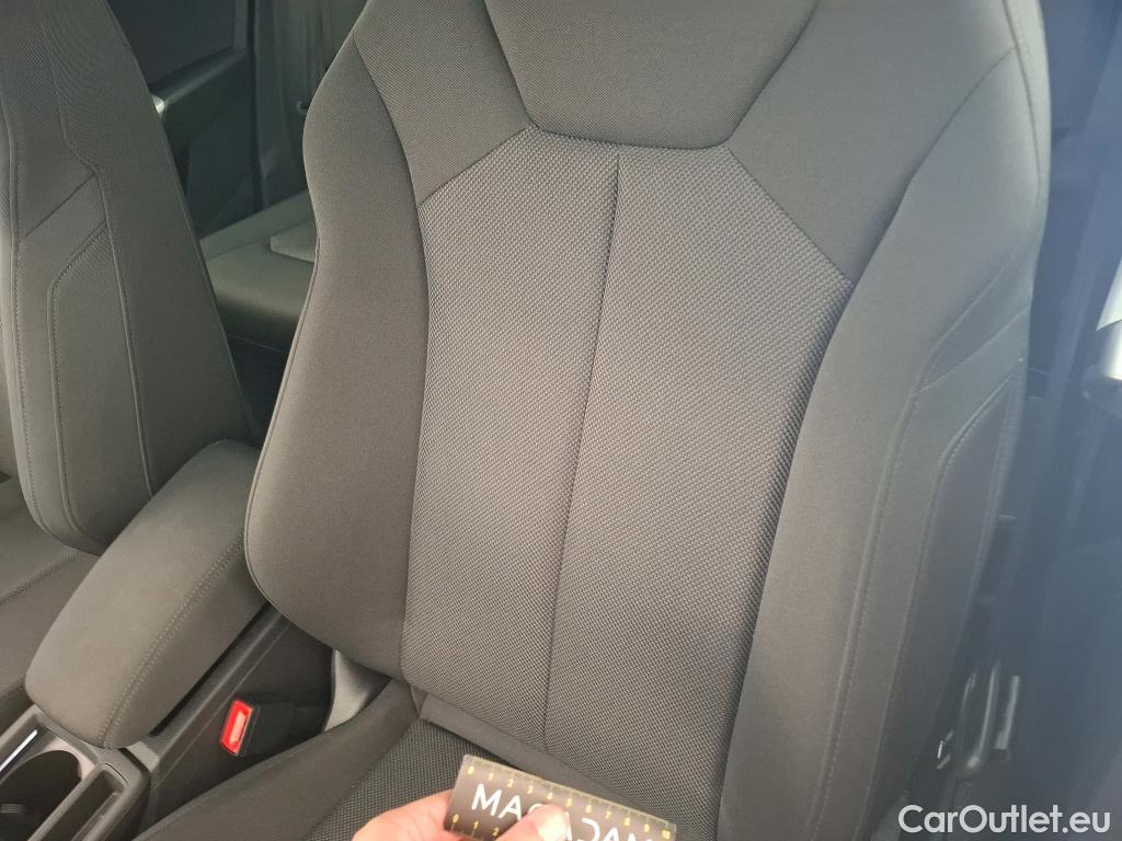  Audi  Q3  45 TFSI e Business Line 1.4 TFSI 245CV BVA6 E6d #3