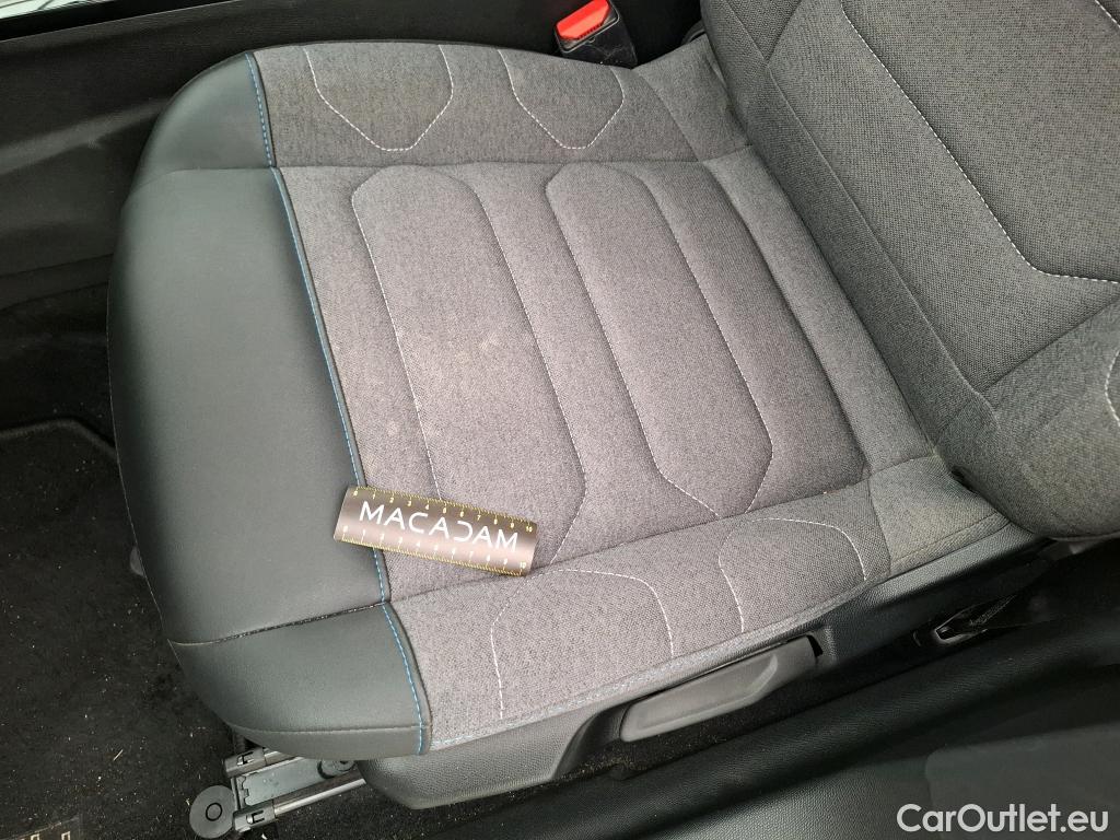  Citroen  C4  Berline Feel Pack 1.5 BlueHDI 130CV BVA8 E6d #8