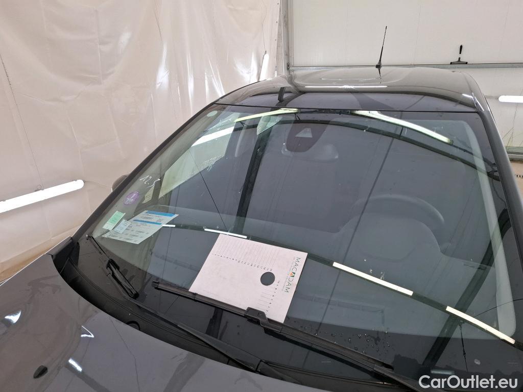  Citroen  C3  Shine Business 1.2 PureTech 110CV BVM6 E6d #1
