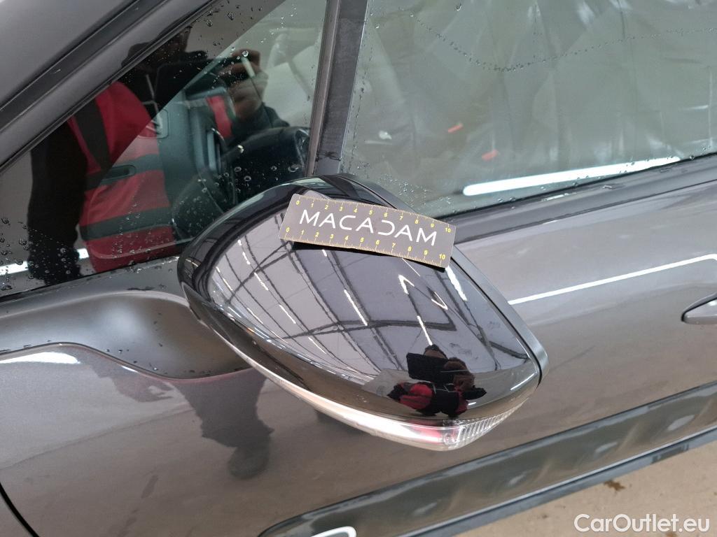  Citroen  C3  Shine Business 1.2 PureTech 110CV BVM6 E6d #26