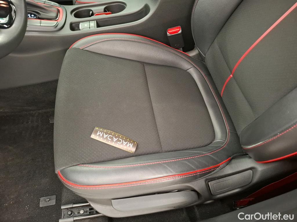  Hyundai  Konna HYUNDAI Kona / 2017 / 5P / SUV 1.6 GDi Hybrid DCT-6 Creative #16