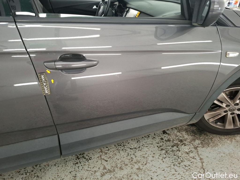  Opel   Grandland X Grandland X Business Edition 1.2 Turbo 130CV BVA8 E6d #9