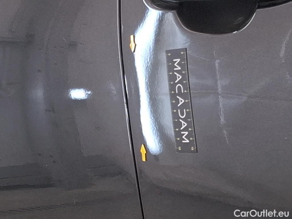  Opel   Grandland X Grandland X Elegance Business 1.5 130CV BVA8 E6d #2