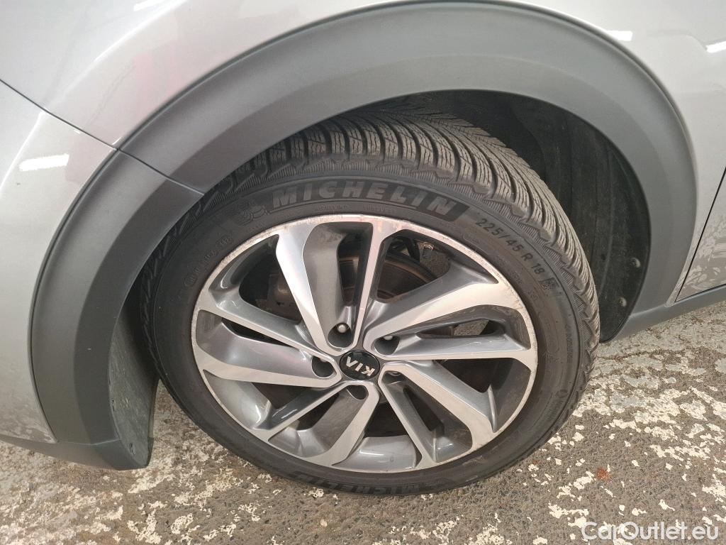  KIA  Niro KIA  5p Berline 1.6 GDI 105 ISG HYBRIDE DESIGN DCT6 #3