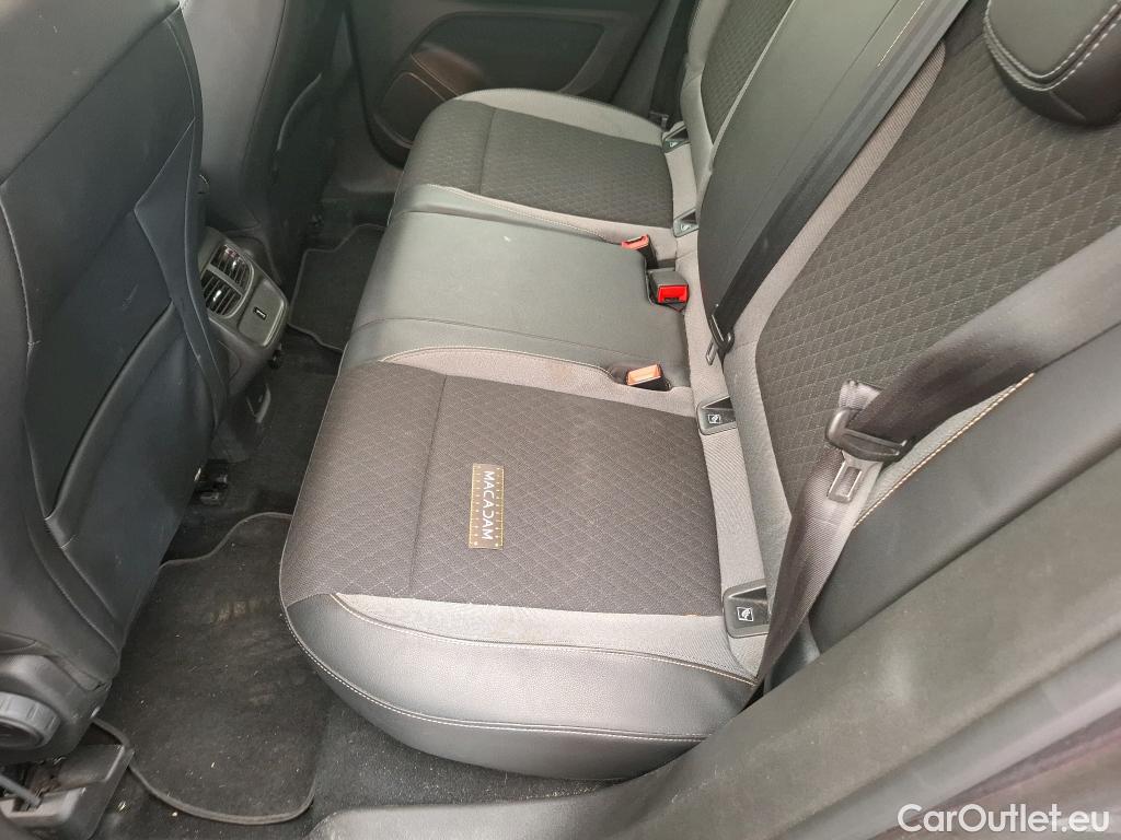  Opel   Grandland X Grandland X Elegance Business 1.5 130CV BVA8 E6d #34
