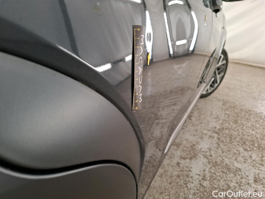  Hyundai  Konna HYUNDAI Kona / 2017 / 5P / SUV 1.6 GDi Hybrid DCT-6 Creative #11