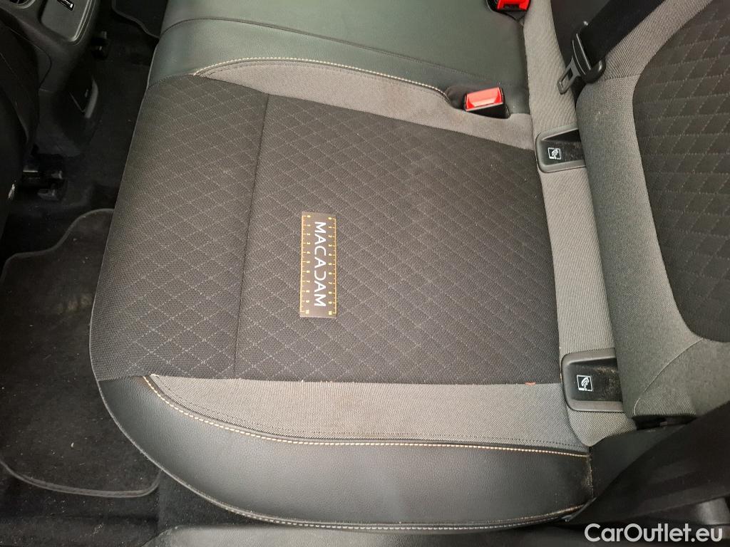  Opel   Grandland X Grandland X Elegance Business 1.5 130CV BVA8 E6d #35