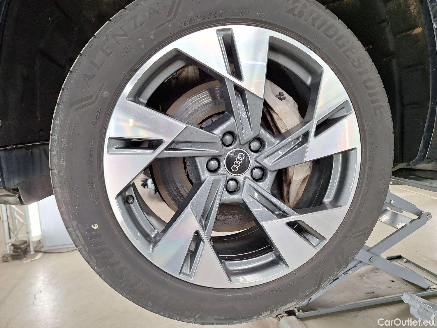  Audi  E-TRON Audi,  SB '19 BEV, Audi  Sportback 50 Quattro S-Line 5d #5