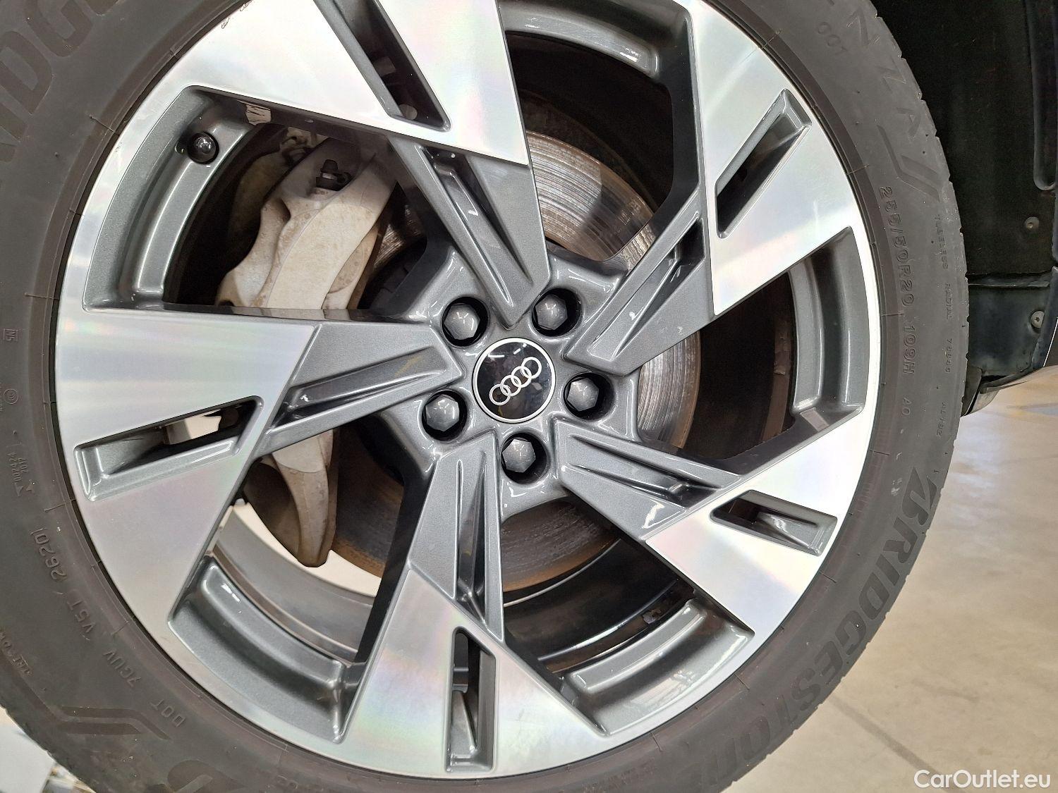  Audi  E-TRON Audi,  SB '19 BEV, Audi  Sportback 50 Quattro S-Line 5d #8