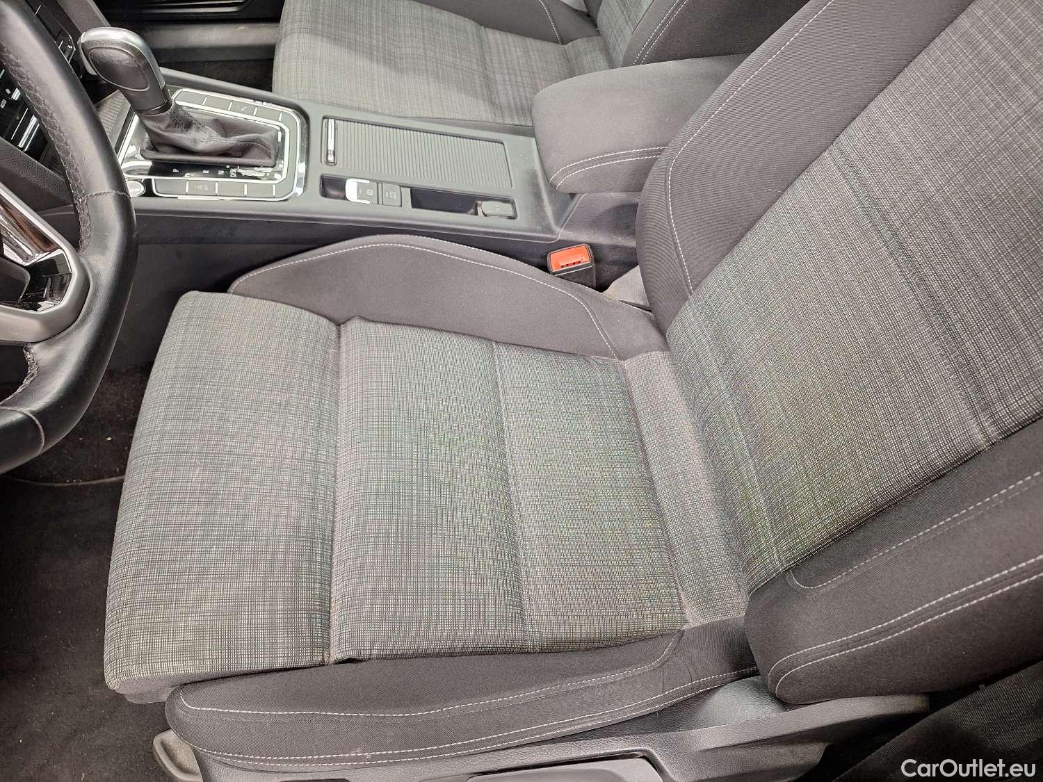  Volkswagen  Passat VW,  FL'19, Volkswagen  2.0 TDI 90kW Style Business DSG  #32