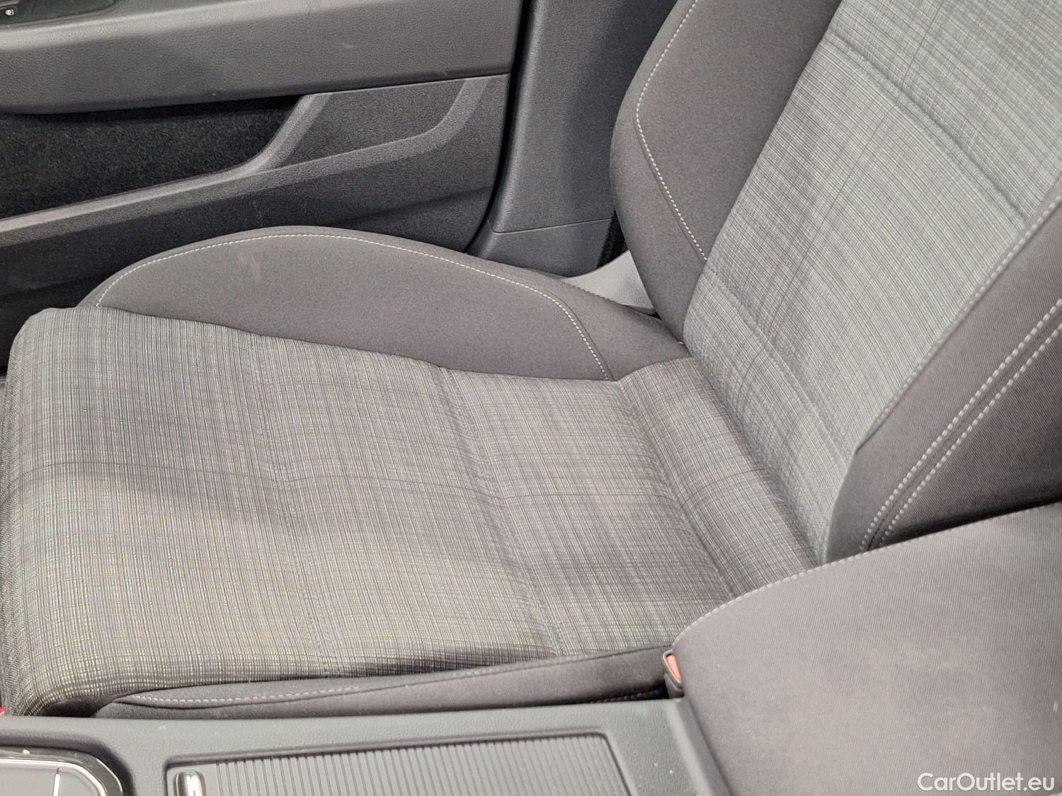  Volkswagen  Passat VW,  FL'19, Volkswagen  2.0 TDI 90kW Style Business DSG  #33
