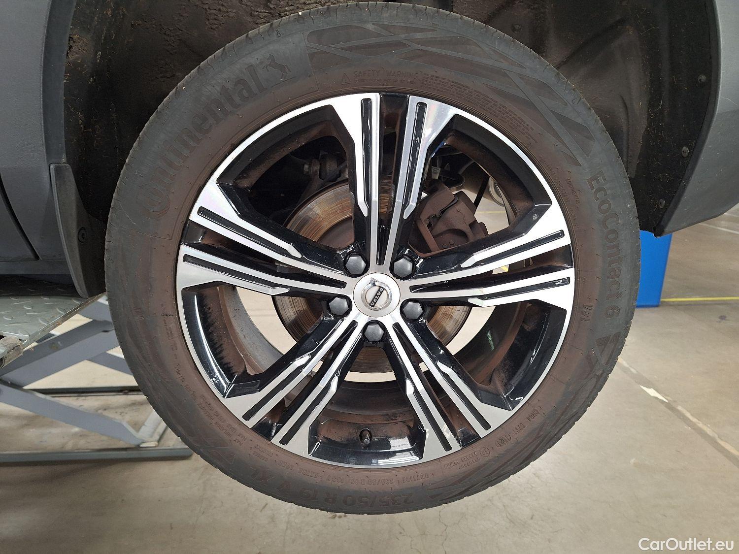  Volvo  XC 40 Volvo, XC40 '17 PHEV, Volvo XC40 T4 Recharge Geartronic Inscription 5d #8
