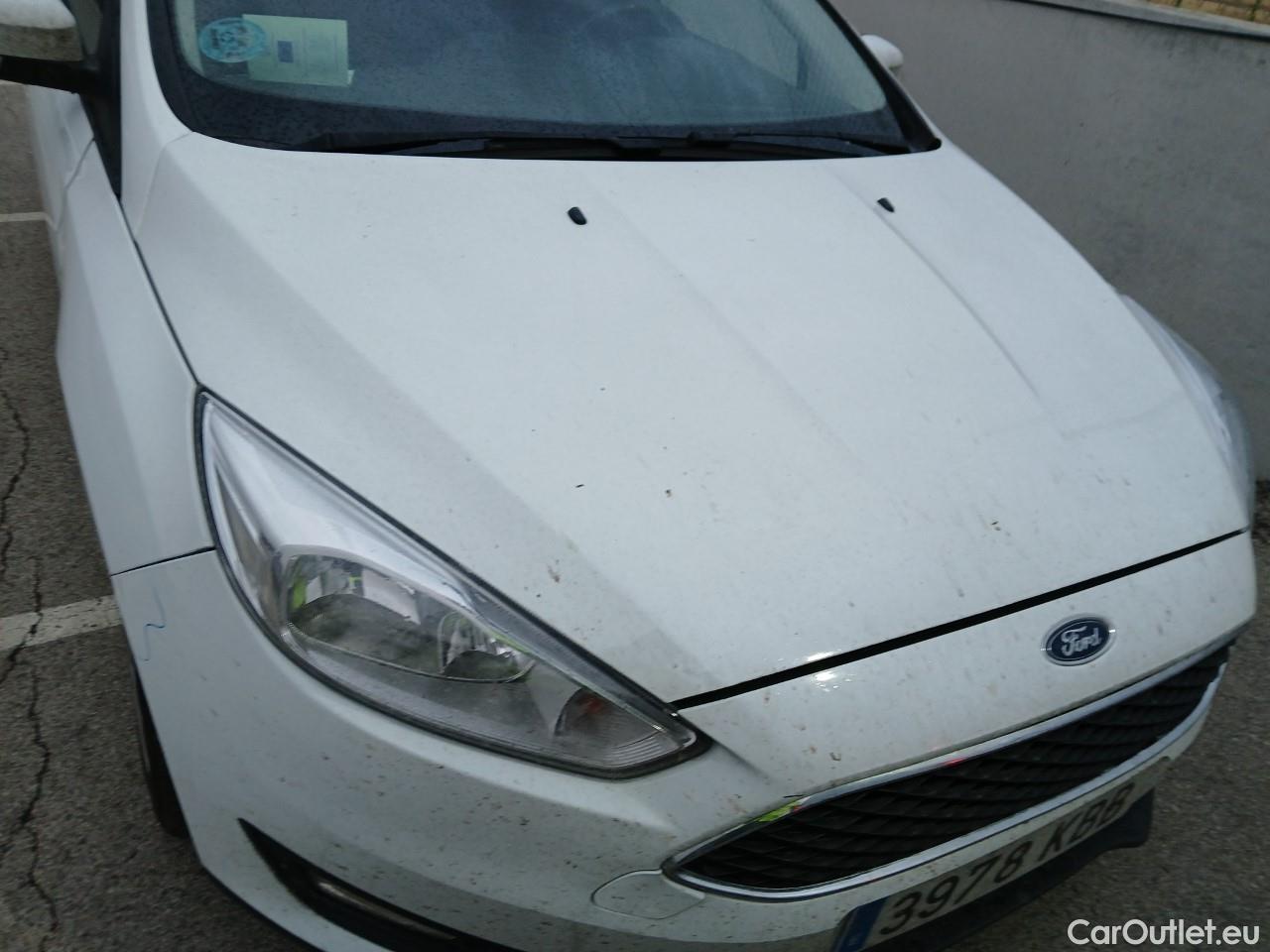  Ford  Focus  Berlina Business 1.5 TDCi 95CV MT6 E6 #3