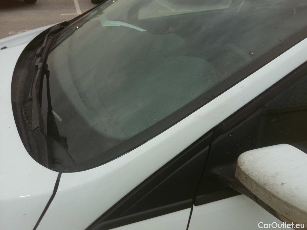  Ford  Focus  Berlina Business 1.5 TDCi 95CV MT6 E6 #40