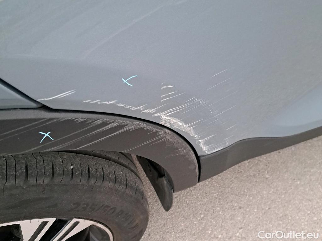 Volvo  XC 40 VOLVO XC40 / 2017 / 5P / todoterreno 1.5 T5 Twin Recharge Inscription Ex Auto #2