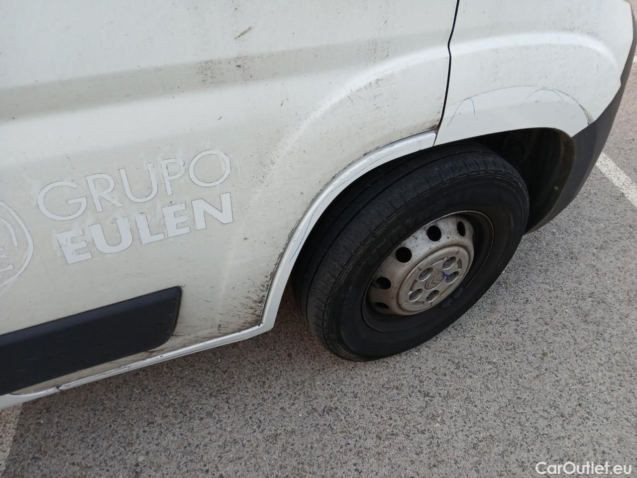  Citroen  Jumper CITROEN  / 2014 / 2P / chasis cabina BlueHDi 10KW (140CV) C.Cab. 35 Heavy L2S #26