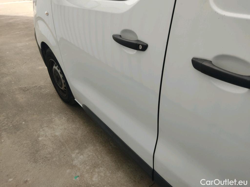  Opel  Vivaro OPEL  / 2019 / 4P / furgón 1.5 Diésel 88kW (120CV) M Std Select #27