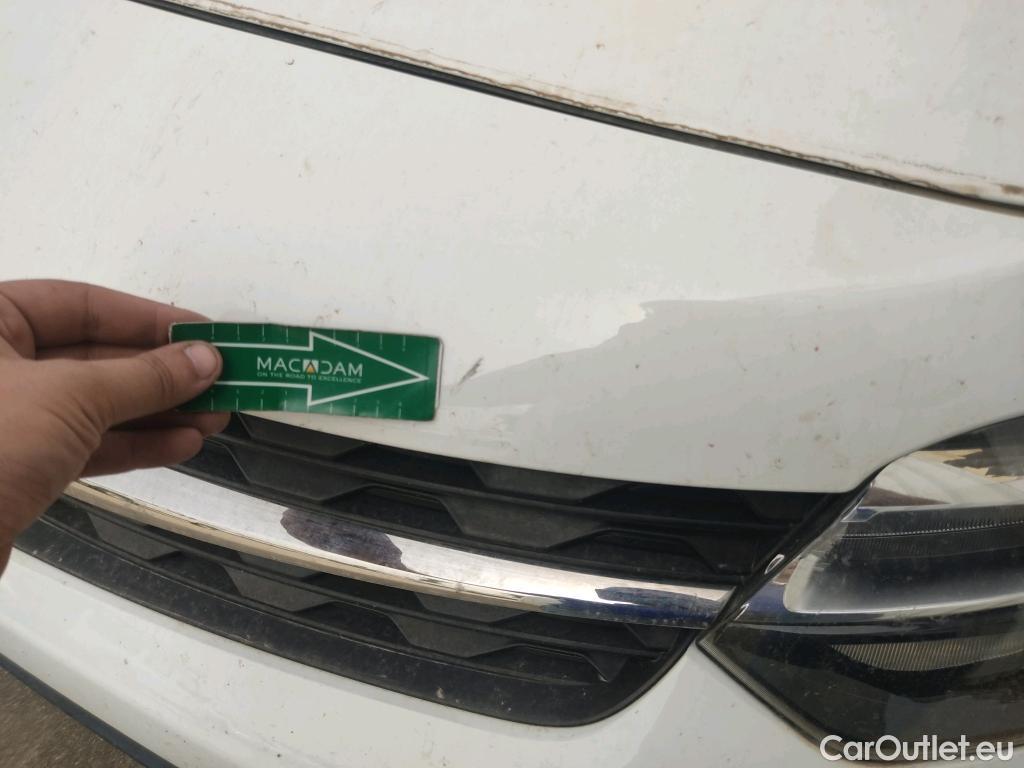  Opel  Vivaro OPEL  / 2019 / 4P / furgón 1.5 Diésel 88kW (120CV) M Std Select #31