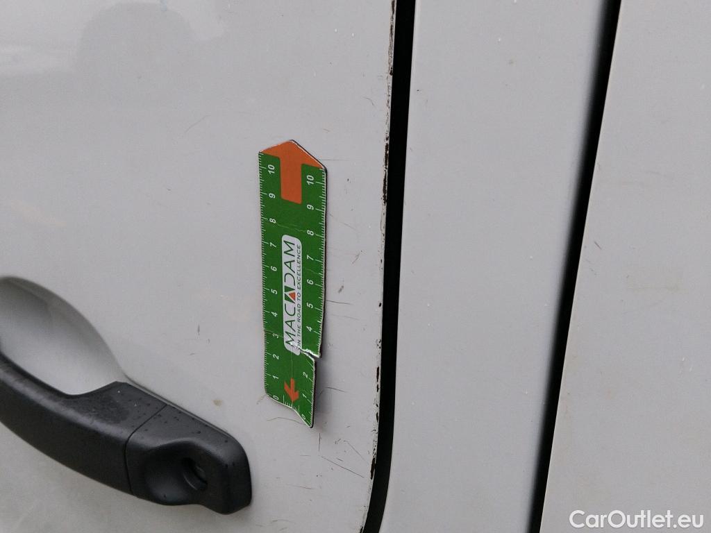  Renault  Trafic RENAULT  / 2014 / 5P / combi Passenger Largo En. dCi 92 kW(125 CV) E6 #10