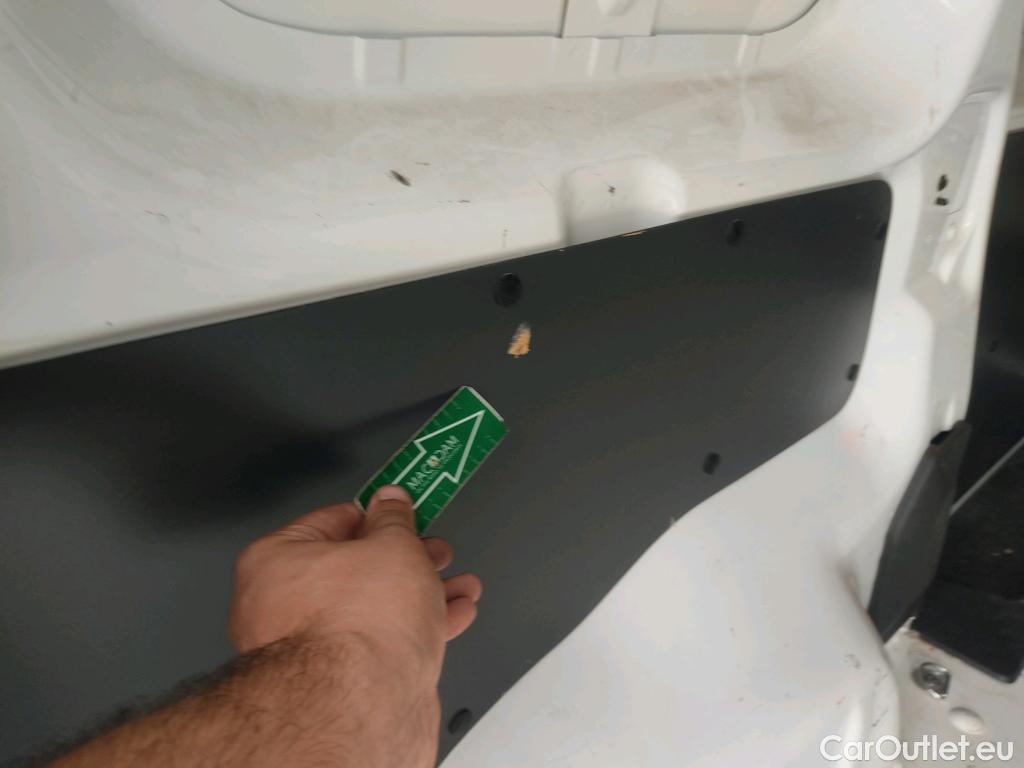  Opel  Vivaro OPEL  / 2019 / 4P / furgón 1.5 Diésel 88kW (120CV) M Std Select #24