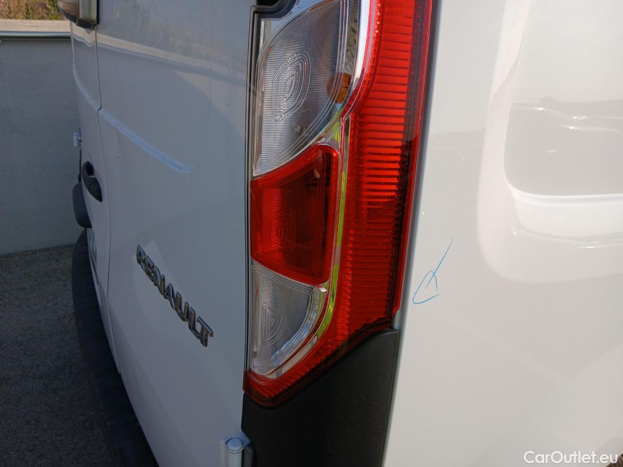  Renault  Kangoo  II Furgón Professional 1.5 dCi 95CV MT6 E6dT #32