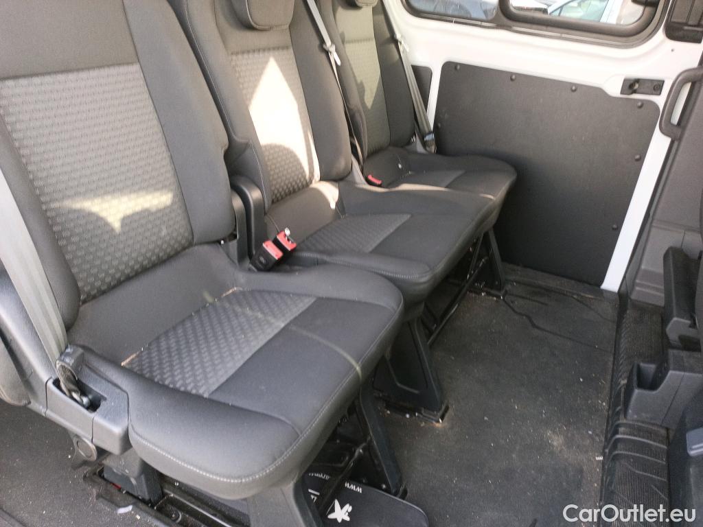  Ford  Transit  Custom Combi / Tourneo Custom 320 L1 Trend 2.0 TDCi 130CV MT6 E6dT #28