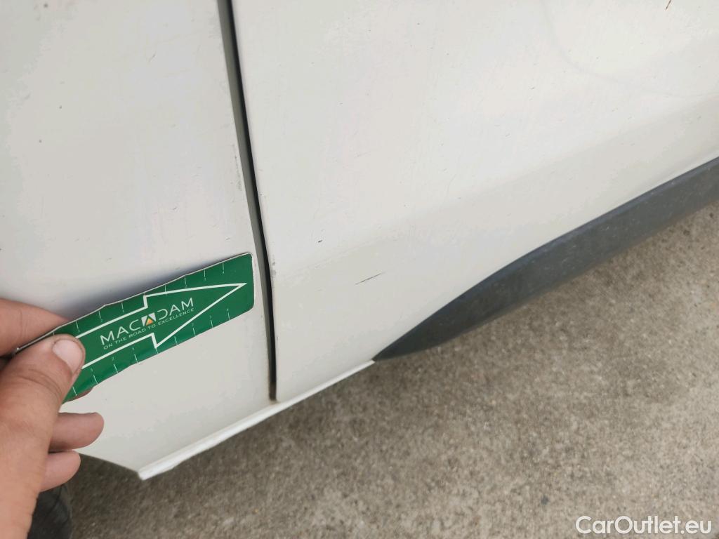  Opel  Vivaro OPEL  / 2019 / 4P / furgón 1.5 Diésel 88kW (120CV) M Std Select #33